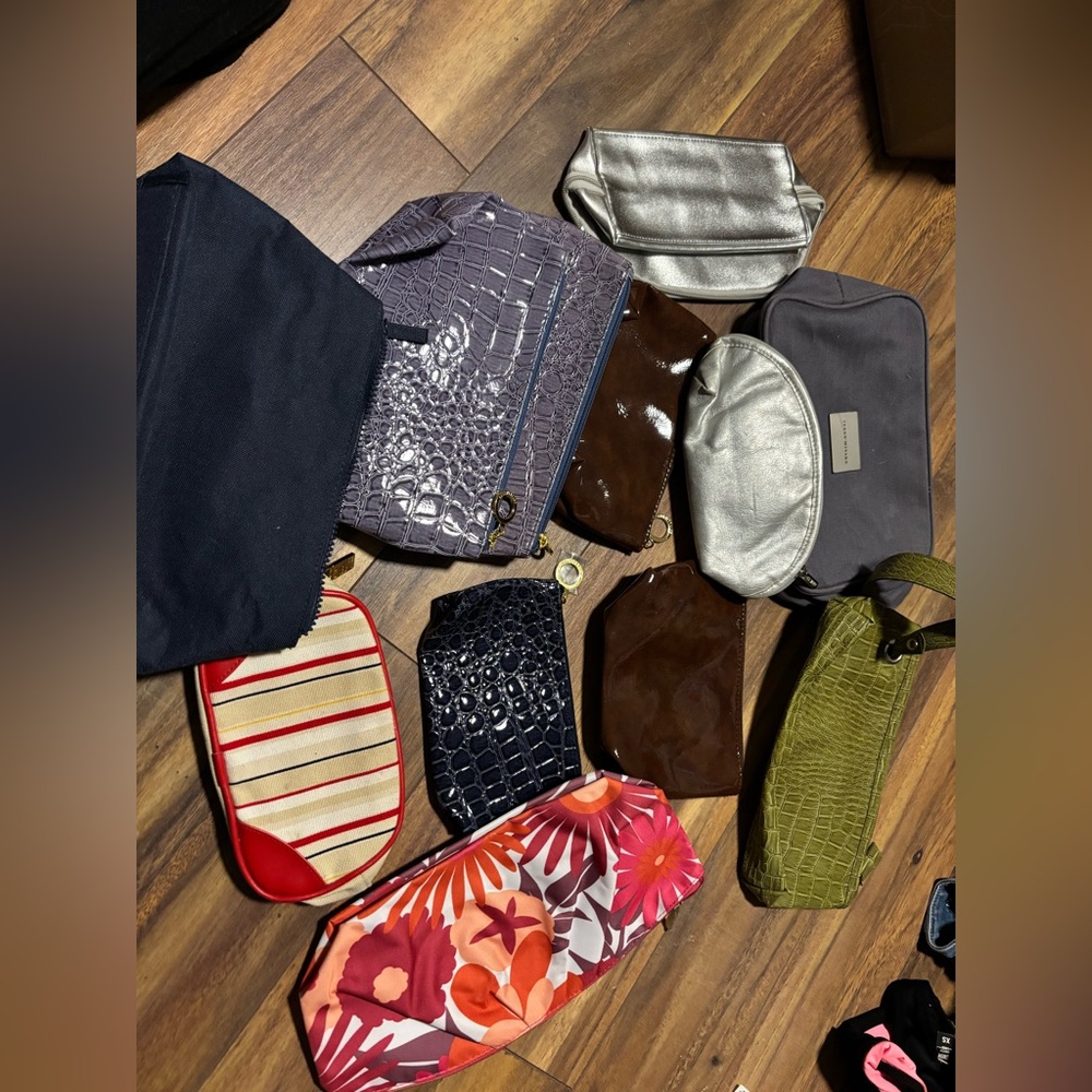 NWOT bundle of cosmetic bags